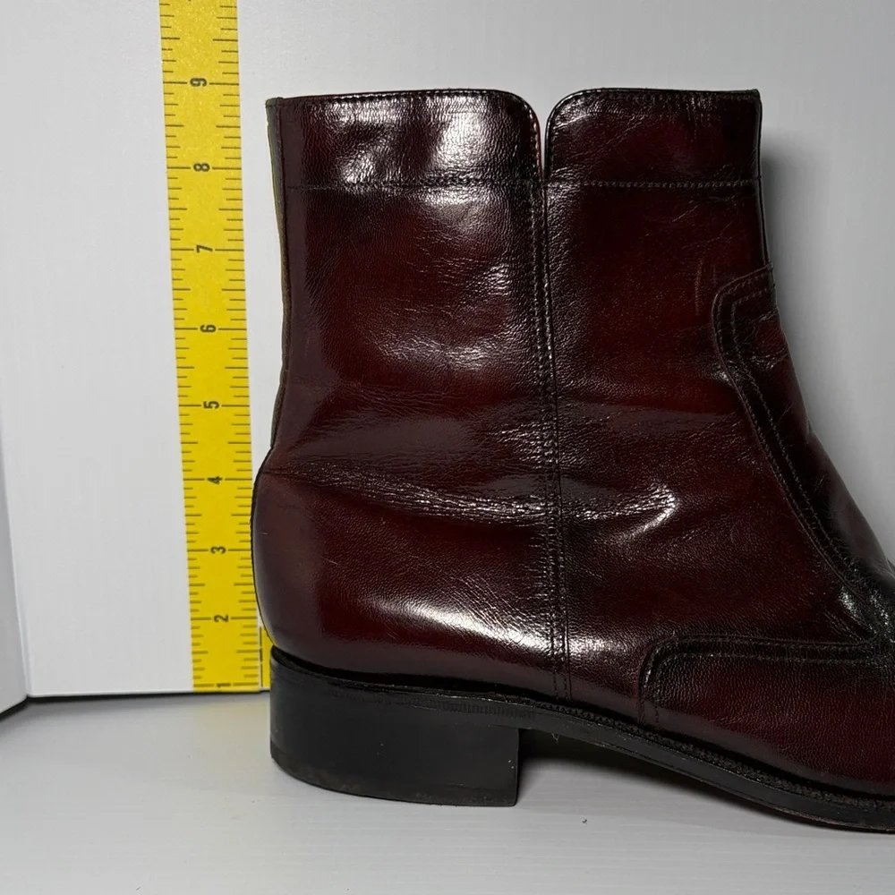 Vintage Florsheim 70’s dress ankle Burgundy Leather Boots. Groovy baby! box‎ 14